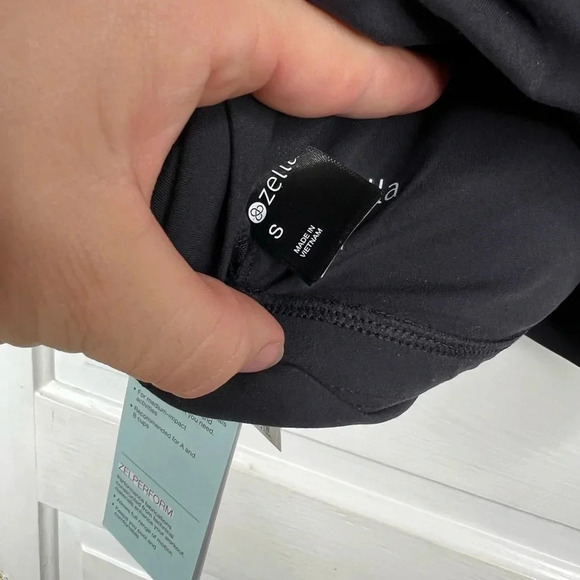 Zella Women's Black Ruched Racerback Sports Bra Size S Medium Support New - Picture 9 of 10